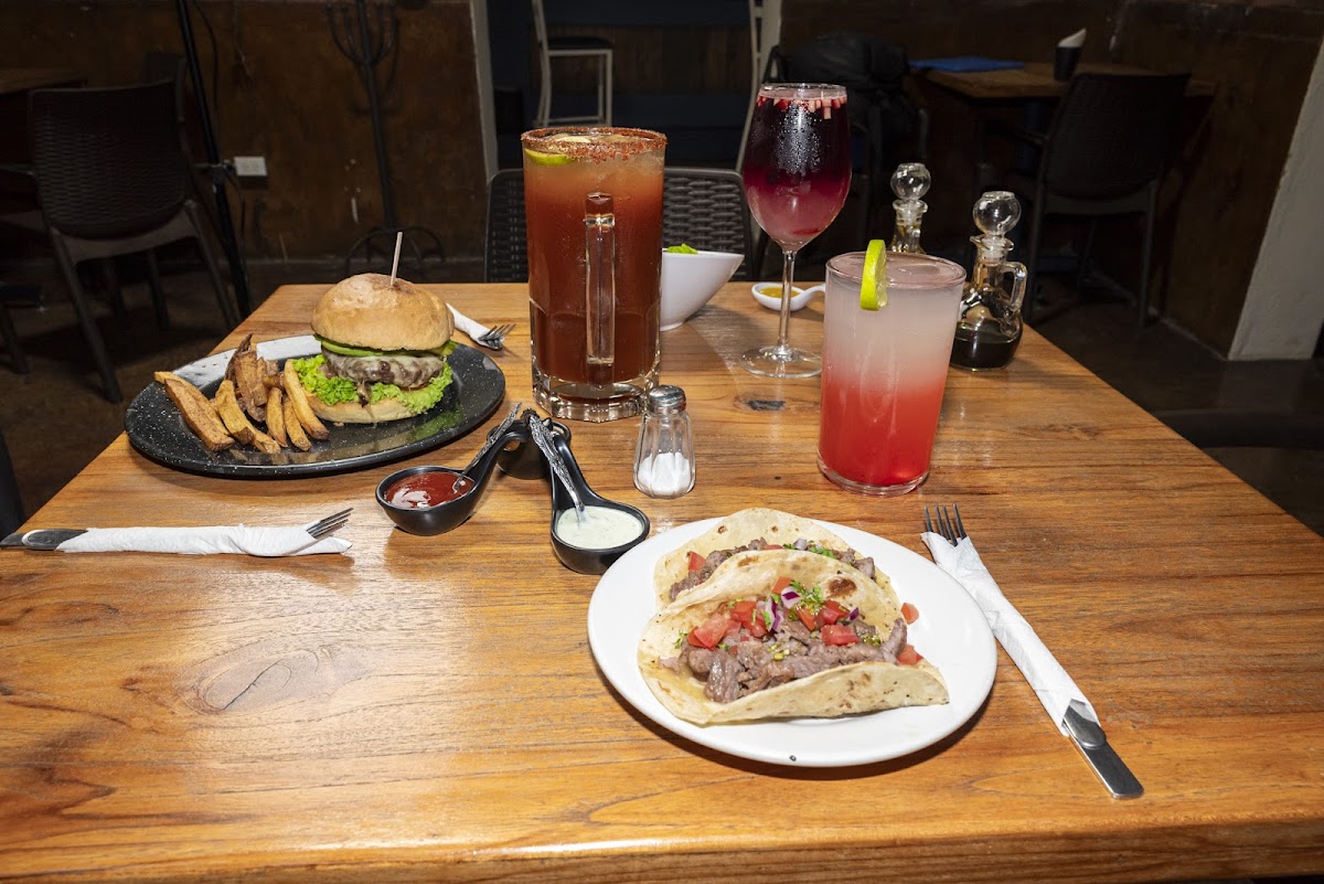 Casa Fandango Restobar Photos 2